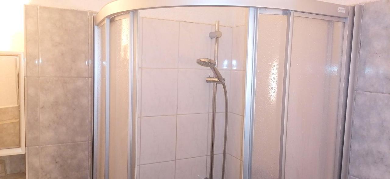 Cvjm Hotel Am Dom Любек Экстерьер фото