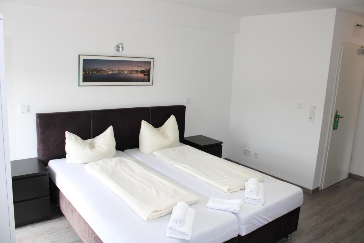 Cvjm Hotel Am Dom Любек Экстерьер фото